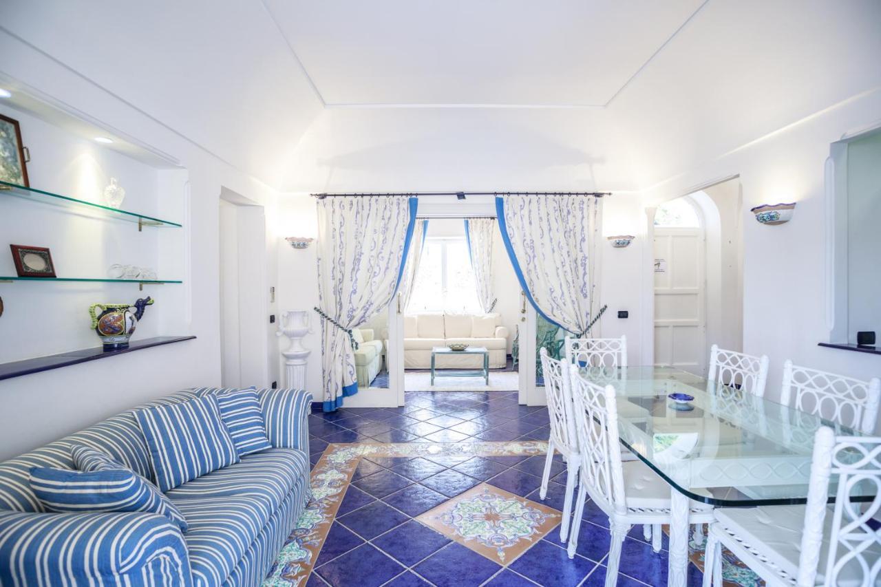 Villino Dei Gerani Villa Capri Exteriör bild